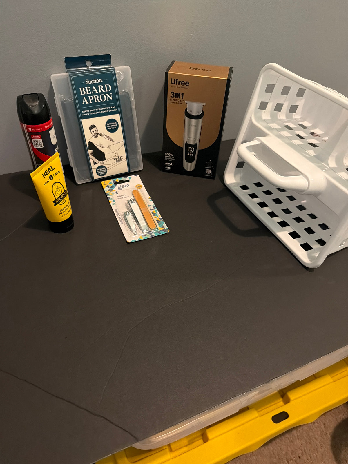 Men’s 5 piece groom set with caddy